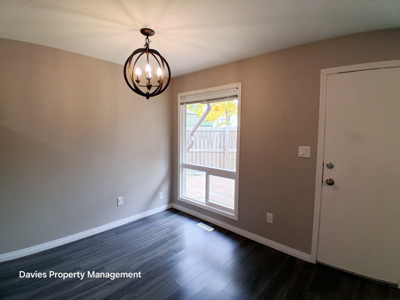 460 Abbottsfield Rd Nw - Photo 6 of 19