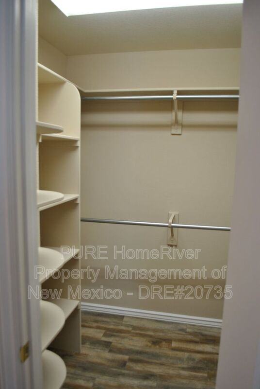 1927 Hollyhock Cir - Photo 6 of 22