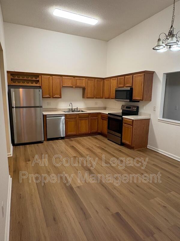 2803 Newtons Crest Cir - Photo 6 of 17