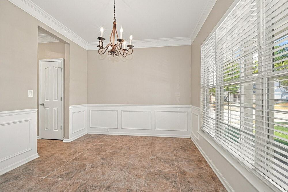 331 Mountain Quail Dr - Photo 5 of 17