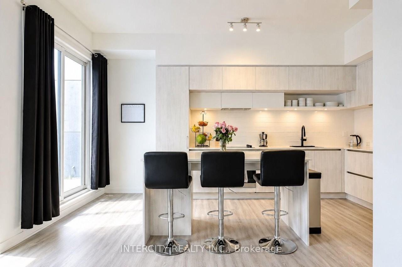11 David Eyer Road - Photo 2 of 12