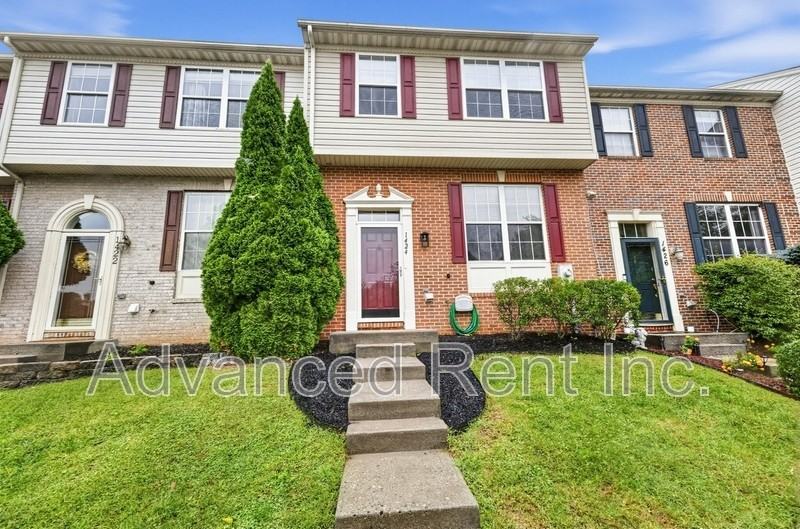 1424 Roman Ridge Way - Photo 2 of 30