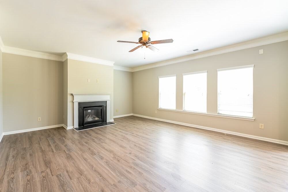 1161 Sonoma Dr #2 - Photo 4 of 17