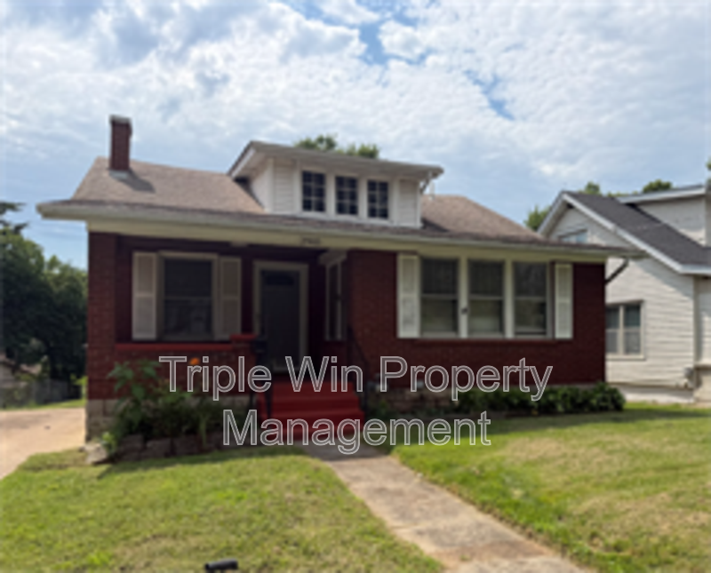 2965 Kincaid Ave - Photo 2 of 2