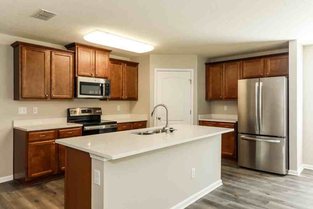 2162 Tyson Lake Dr - Photo 7 of 16