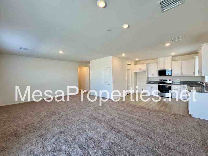 10638 Sea Venture Way - Photo 6 of 25