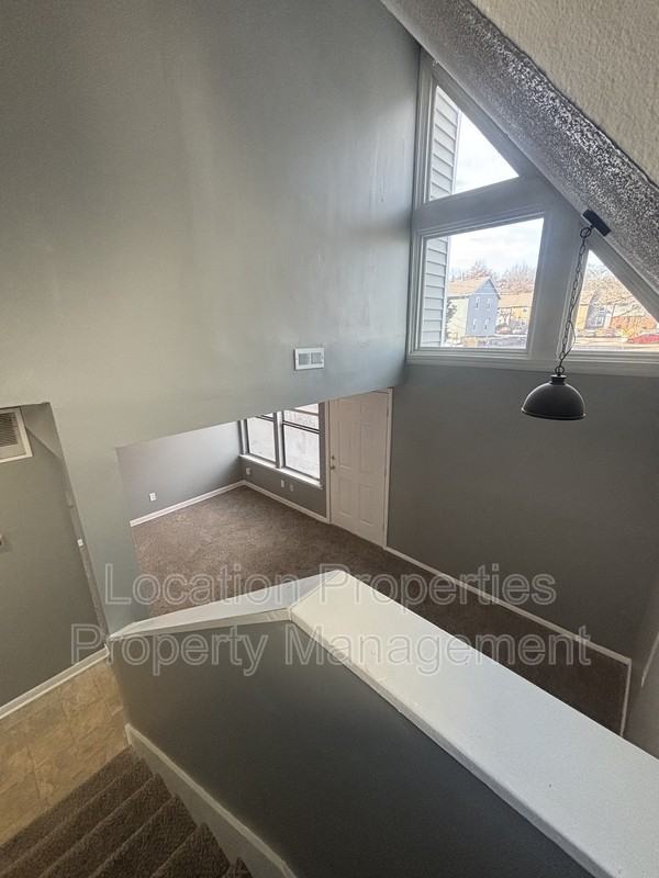 634 Arkansas St - Photo 3 of 8