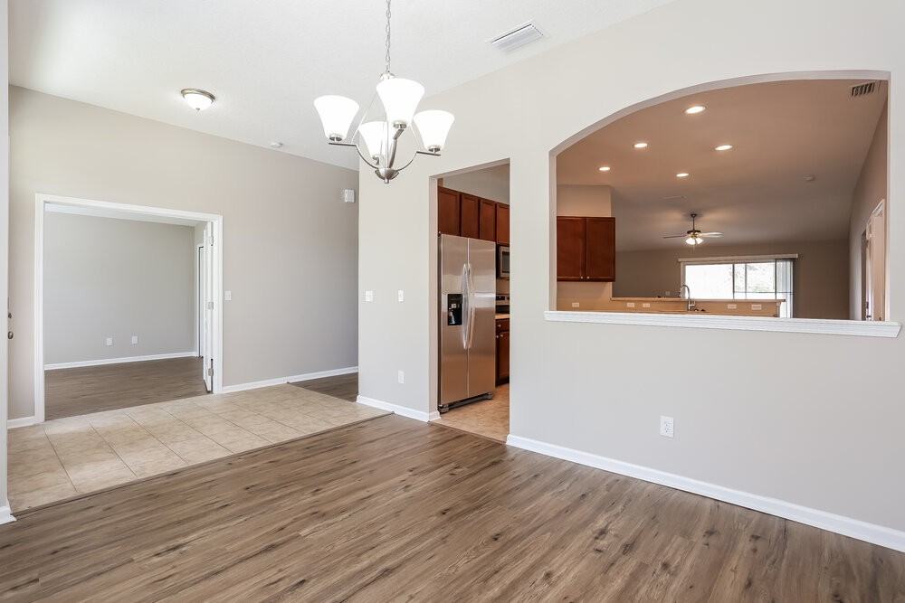 297 Sanwick Dr - Photo 5 of 16