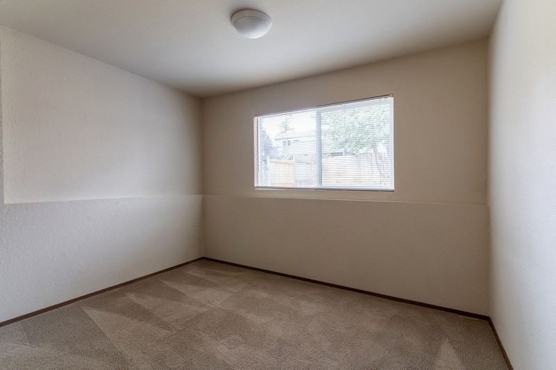 4221 152nd Pl Sw - Photo 6 of 16