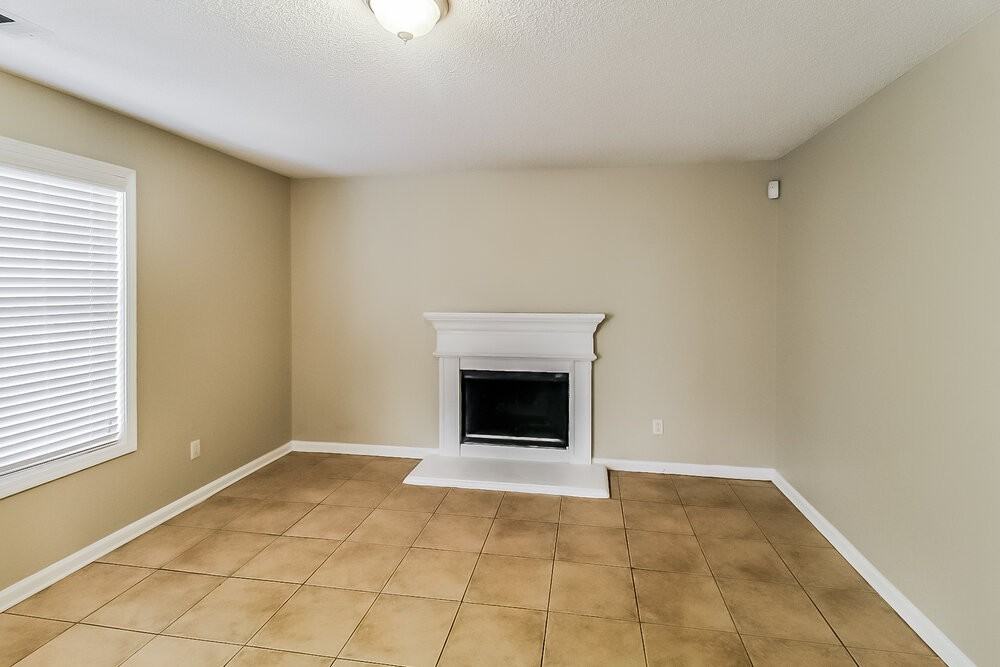 4722 Browns Mill Ferry Rd - Photo 4 of 17