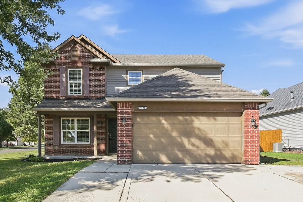 1802 Turning Leaf Dr