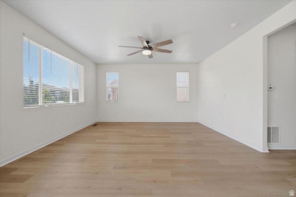 49 West Paper Bark Street - Photo 6 of 42