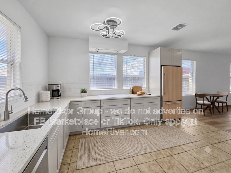4261 Meadowknoll Dr - Photo 2 of 22
