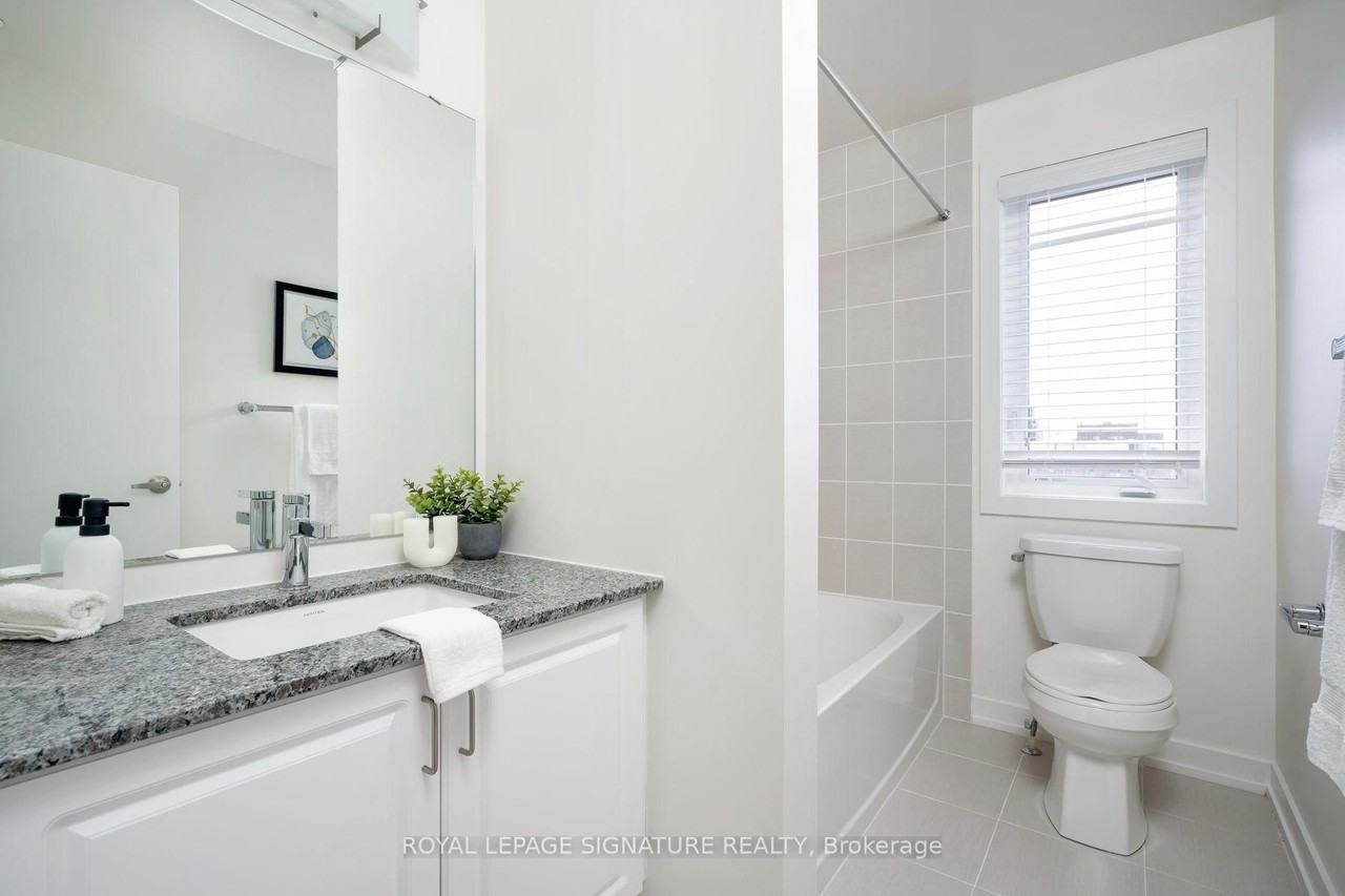 370 Red Maple Road - Photo 7 of 9