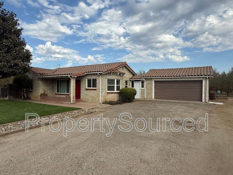 15219 E River Rd - Photo 2 of 38
