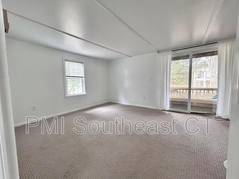 39 Shaw St #2 - Photo 6 of 18