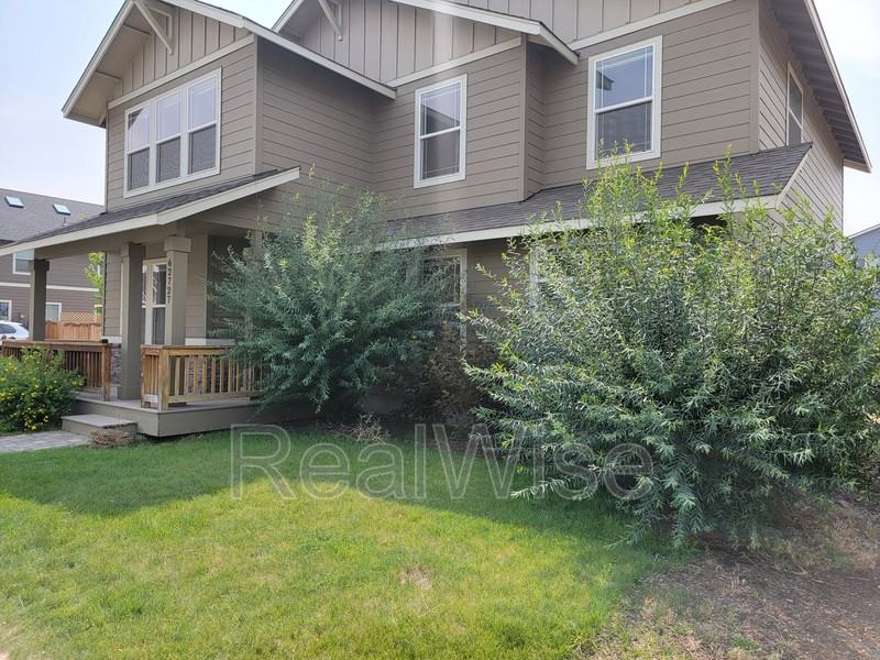 62727 Hawkview Rd - Photo 2 of 24