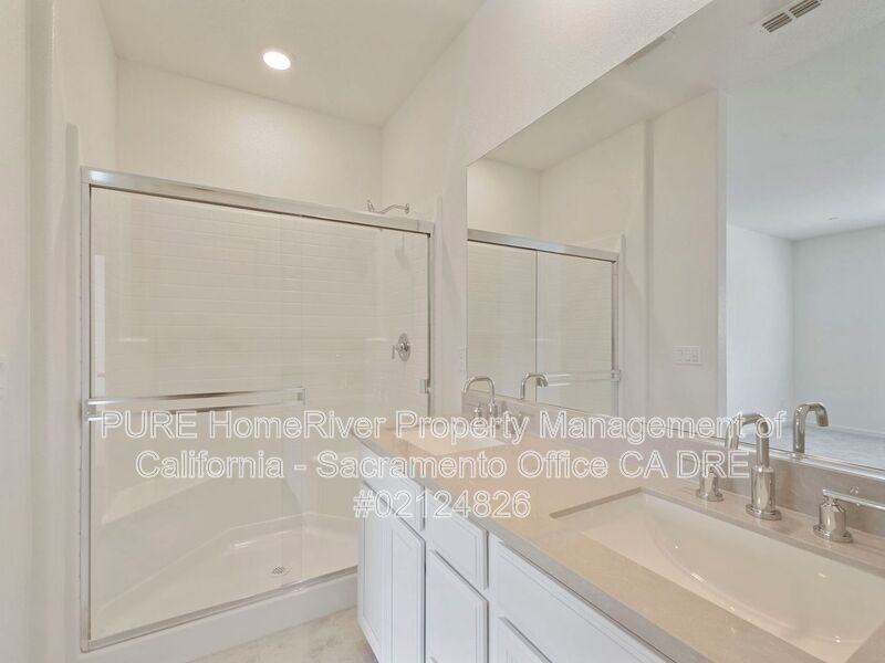 5065 Limington St - Photo 3 of 35