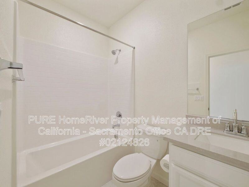5065 Limington St - Photo 6 of 35