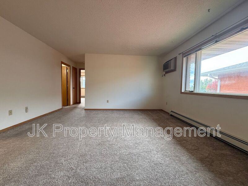 3532 11th Ave S #10 - Photo 5 of 18