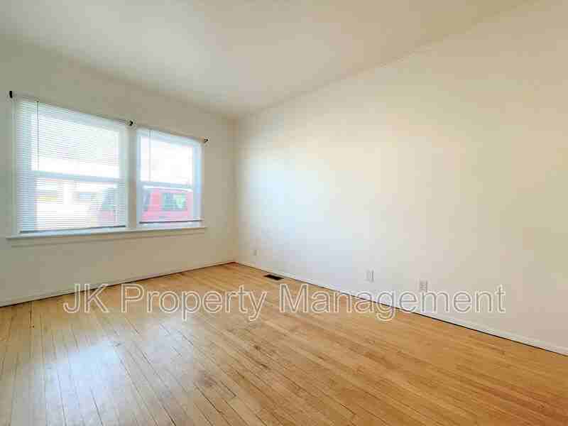 1500 Smelter Ave Ne #3 - Photo 4 of 7