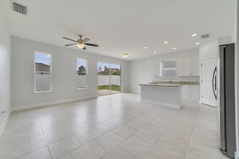 128 Willow Dr - Photo 4 of 11
