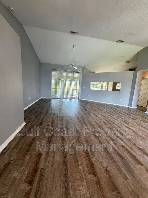 58 Sportsman Ln - Photo 3 of 41