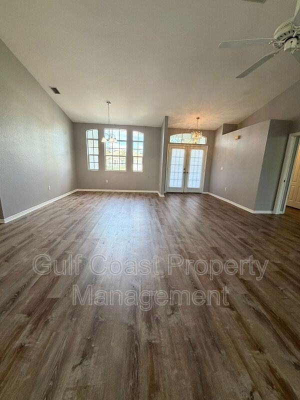58 Sportsman Ln - Photo 6 of 41
