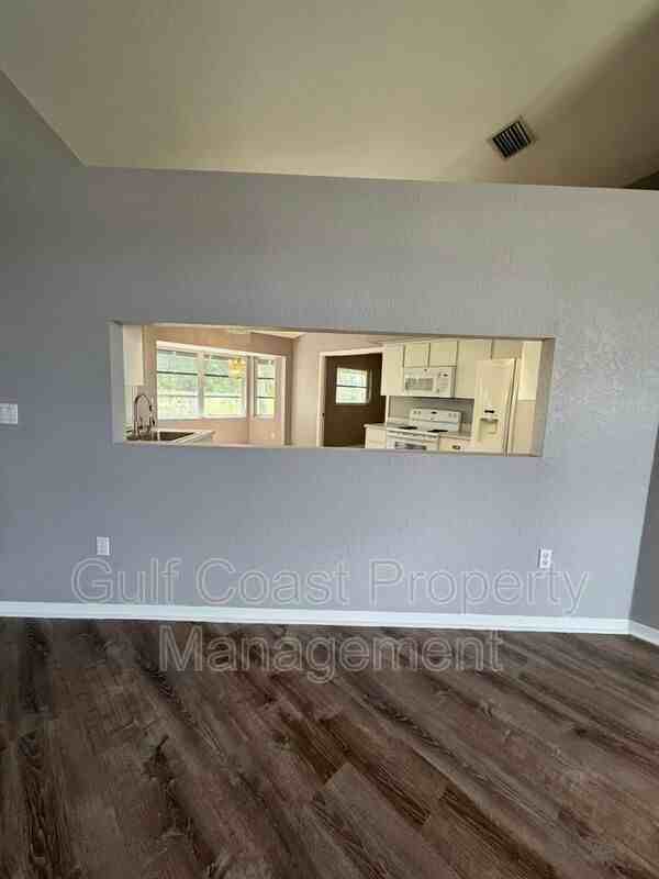 58 Sportsman Ln - Photo 7 of 41
