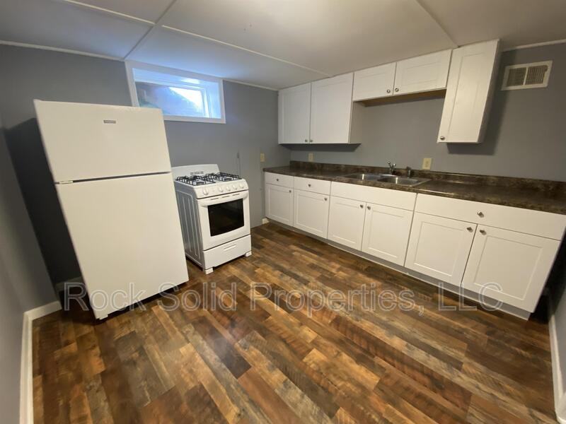 2414 Reed Ave - Photo 6 of 13