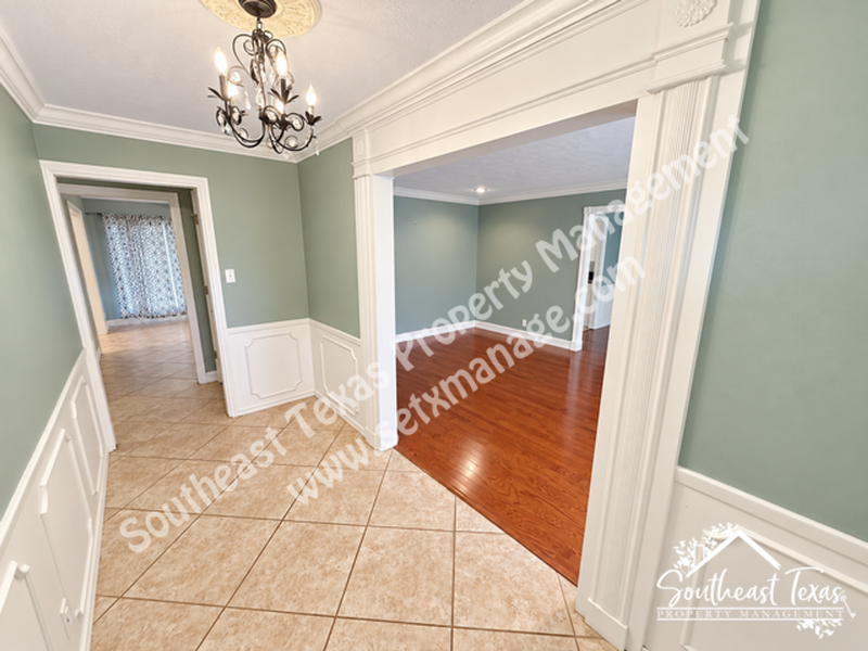 6030 Zenith St - Photo 2 of 28