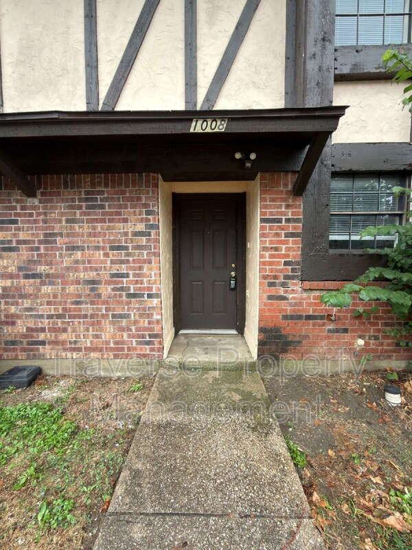 1008 Bland Dr - Photo 2 of 19