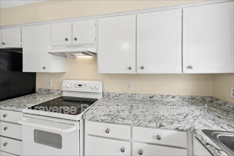 1008 Bland Dr - Photo 5 of 19