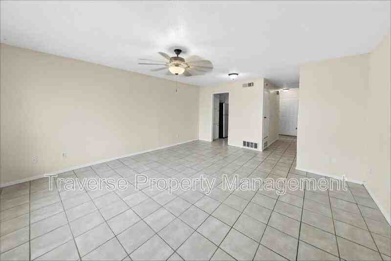 1008 Bland Dr - Photo 7 of 19