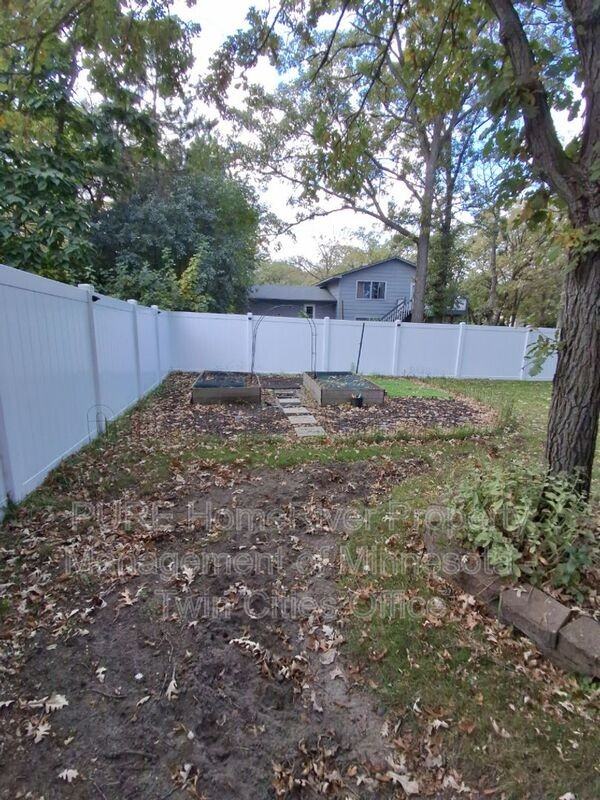12394 Magnolia Cir Nw - Photo 3 of 20