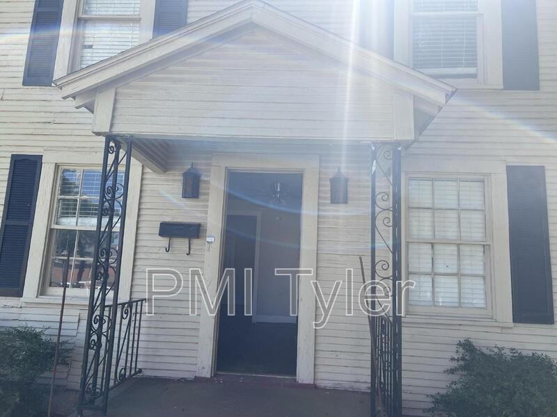 1708 S Robertson Ave - Photo 2 of 16