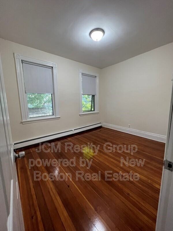 117 Harrishof St - Photo 2 of 9