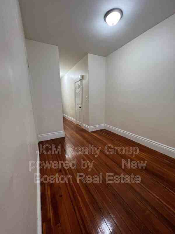 117 Harrishof St - Photo 3 of 9