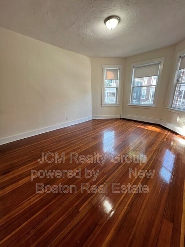 117 Harrishof St - Photo 4 of 9
