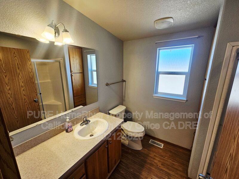 10590 East Rd - Photo 7 of 12