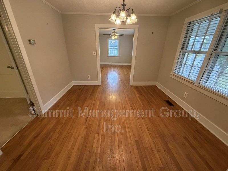 5118 Newton Dr Ne - Photo 6 of 22