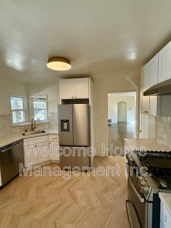 5810 Estates Dr - Photo 5 of 10