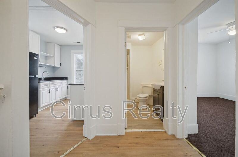 2840 Ballentine Blvd #2 - Photo 5 of 17