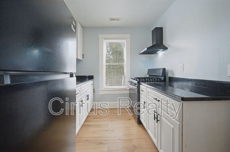2840 Ballentine Blvd #2 - Photo 7 of 17