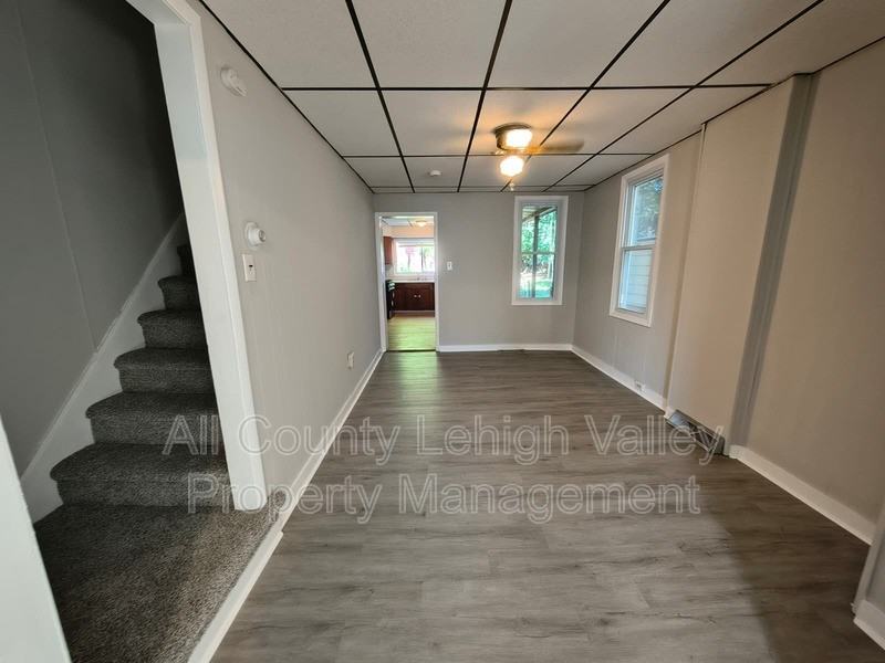 50 N 7th St - Photo 5 of 13