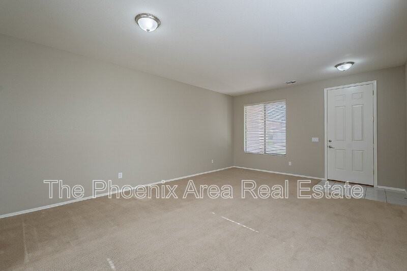 3103 W Dancer Ln - Photo 5 of 50