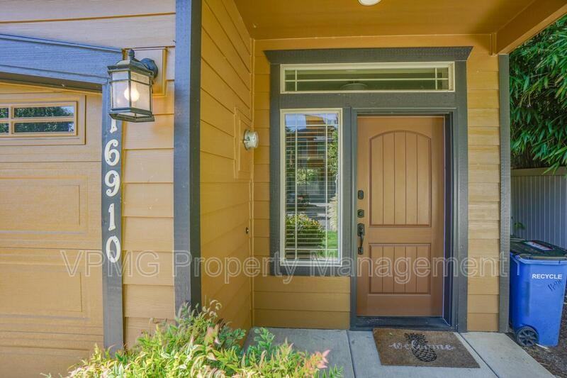 16910 Se 41st Cir - Photo 3 of 27