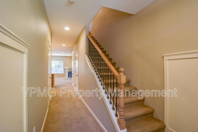 16910 Se 41st Cir - Photo 4 of 27