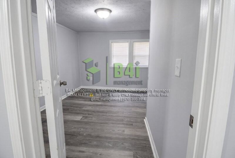 490 Fling Rd - Photo 7 of 10