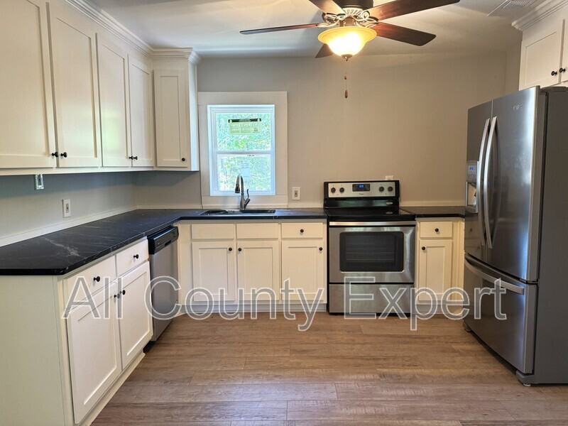 6525 Bermuda Ln - Photo 3 of 13